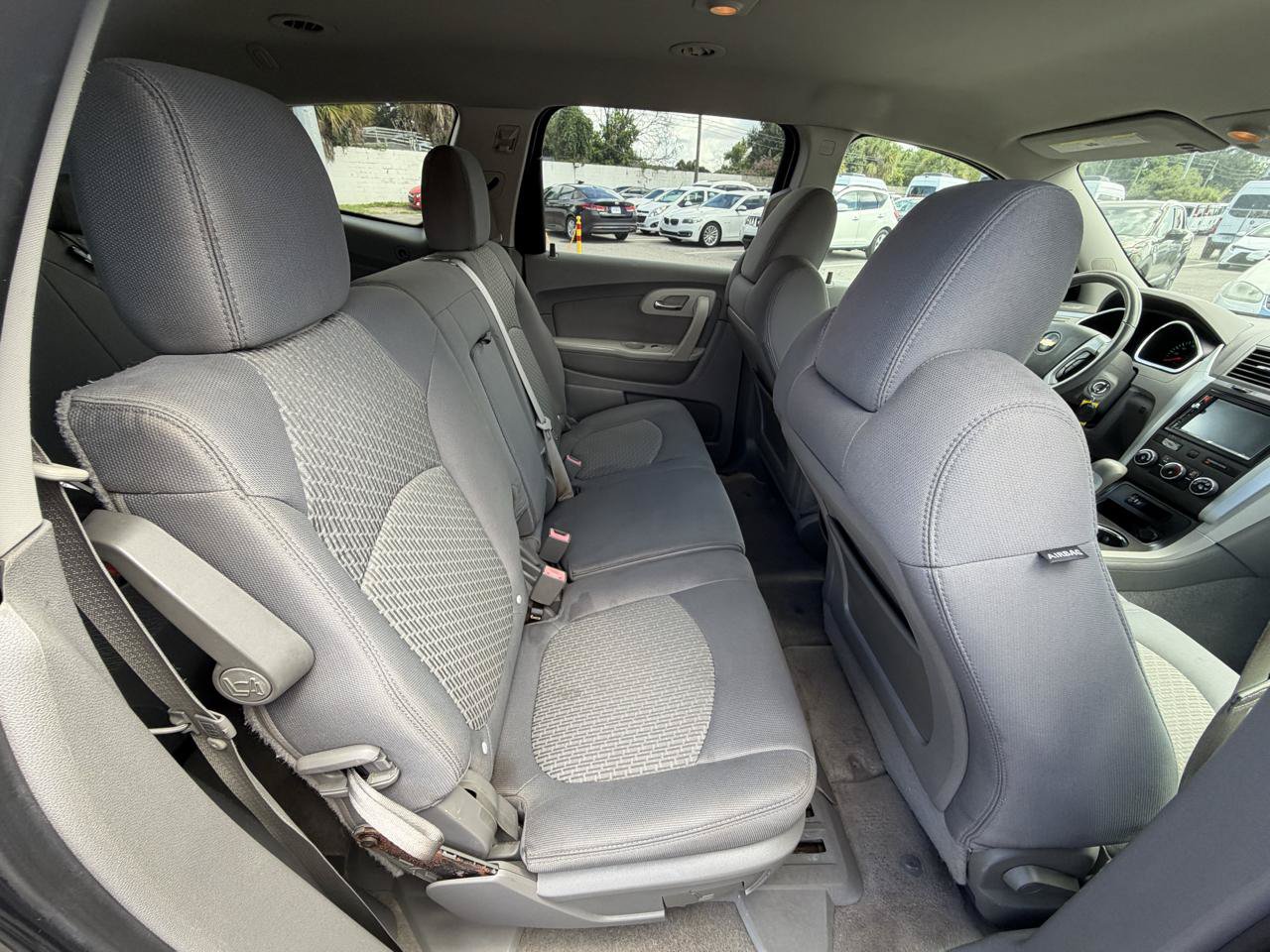 Used 2012 Chevrolet Traverse LS FWD image 13