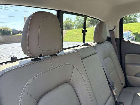Used 2017 GMC Canyon SLT w/ Driver Alert Package RWD image 24