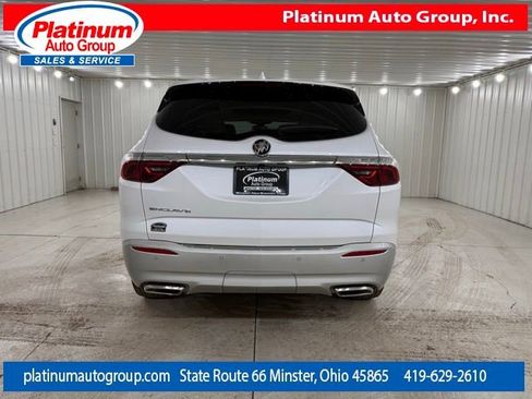 Used 2023 Buick Enclave Essence w/ Experience Buick Package image 4