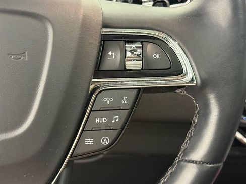 Used 2024 Lincoln Navigator Reserve AWD/4WD image 16