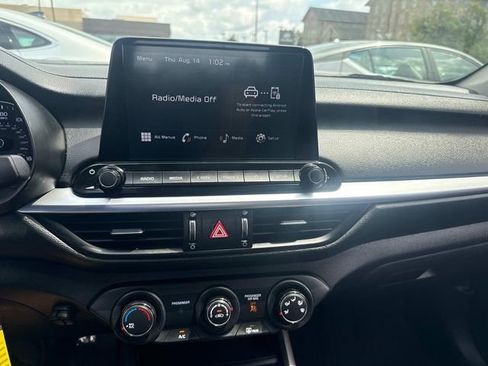 Used 2023 Kia Forte LXS image 20