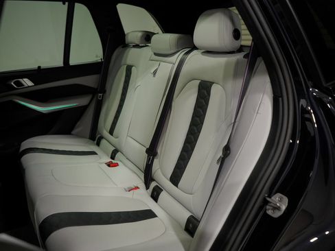 New 2026 BMW X5 M Competition w/ Executive Package AWD/4WD image 7