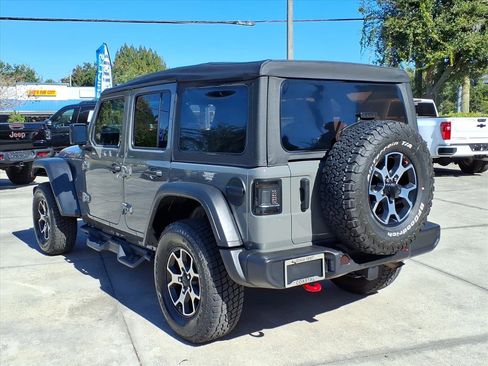 Used 2021 Jeep Wrangler Unlimited Rubicon image 6