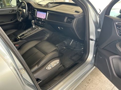 Used 2021 Porsche Macan GTS w/ Premium Package Plus (PF9) image 25