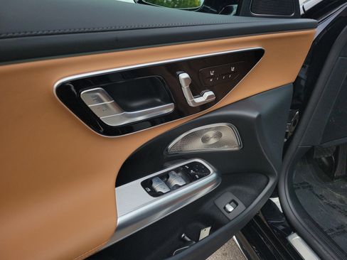 New 2026 Mercedes-Benz E 450 4MATIC Sedan image 22