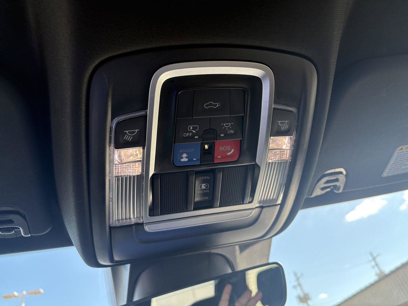 Used 2023 RAM 1500 Limited w/ Trailer Tow Group AWD/4WD image 26