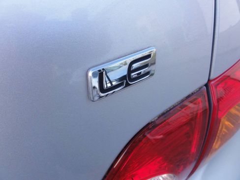 Used 2010 Toyota Corolla LE FWD image 22