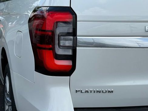 Certified 2022 Ford Expedition Max Platinum AWD/4WD image 27