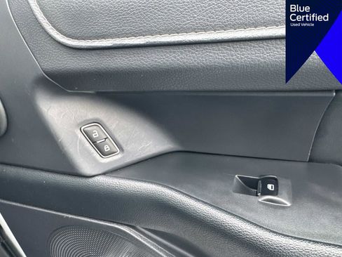 Certified 2024 Ford Expedition XLT RWD image 19
