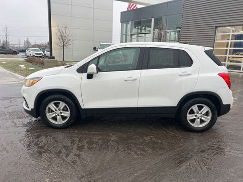 Used 2020 Chevrolet Trax LS w/ Tint and Cruise Package image 8