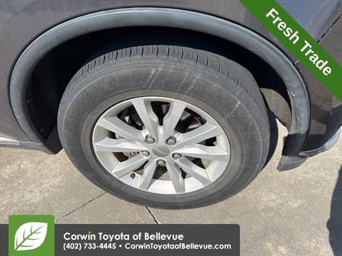 Used 2014 Dodge Durango SXT image 17