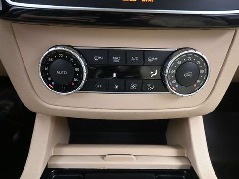 Used 2018 Mercedes-Benz GLS 450 4MATIC w/ Premium Package image 12