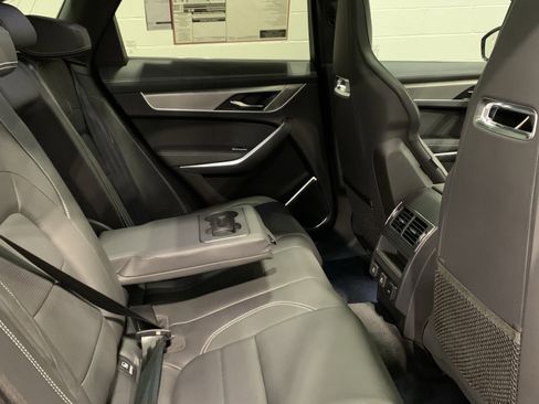 New 2026 Jaguar F-PACE R-Dynamic S image 16