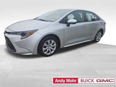 Used 2024 Toyota Corolla LE FWD image 9