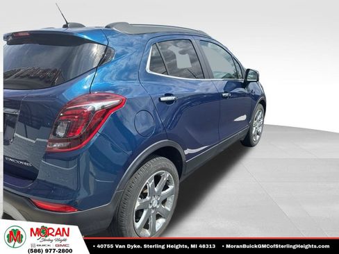 Used 2019 Buick Encore Essence w/ Experience Buick Package FWD image 4