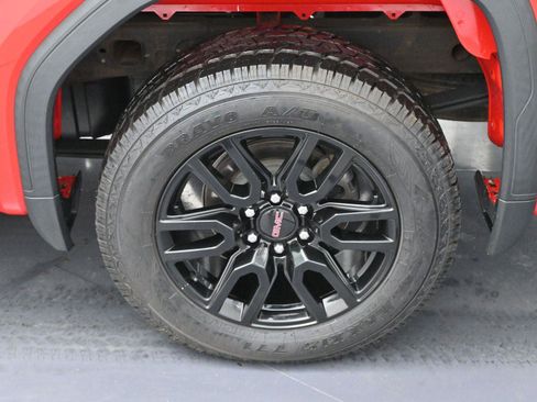 Used 2022 GMC Sierra 1500 Elevation image 31