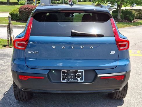Used 2023 Volvo XC40 Recharge Ultimate AWD/4WD image 5