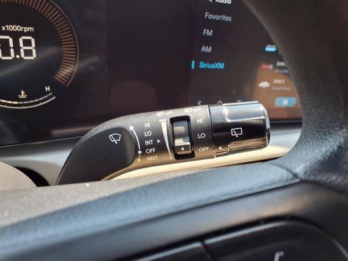 Used 2025 Hyundai Tucson SEL FWD image 19