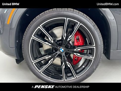 New 2026 BMW X6 M60i image 2