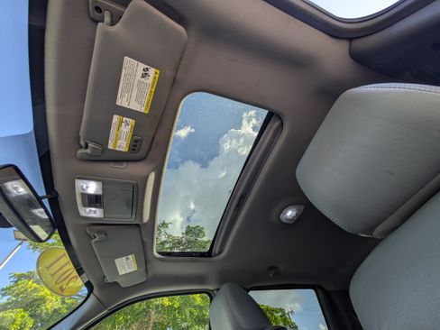 Used 2011 Ford F150 Platinum RWD image 33