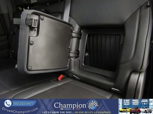 Used 2024 GMC Sierra 2500 Denali w/ Denali Reserve Package AWD/4WD image 30
