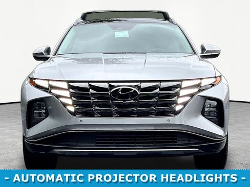 Used 2023 Hyundai Tucson Limited AWD/4WD image 2