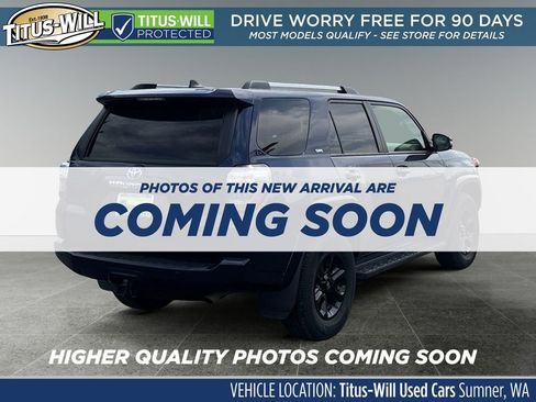 Used 2024 Toyota 4Runner SR5 Premium w/ Moonroof Package AWD/4WD image 4