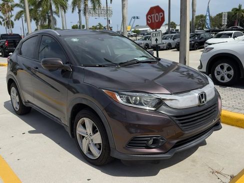 Used 2019 Honda HR-V EX-L image 4
