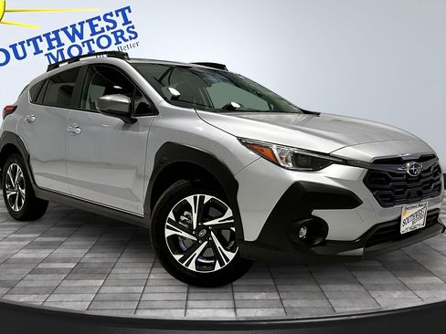 Used 2024 Subaru Crosstrek 2.0i Premium AWD/4WD image 3