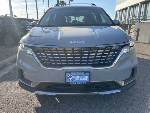 Used 2024 Kia Carnival SX Prestige image 2