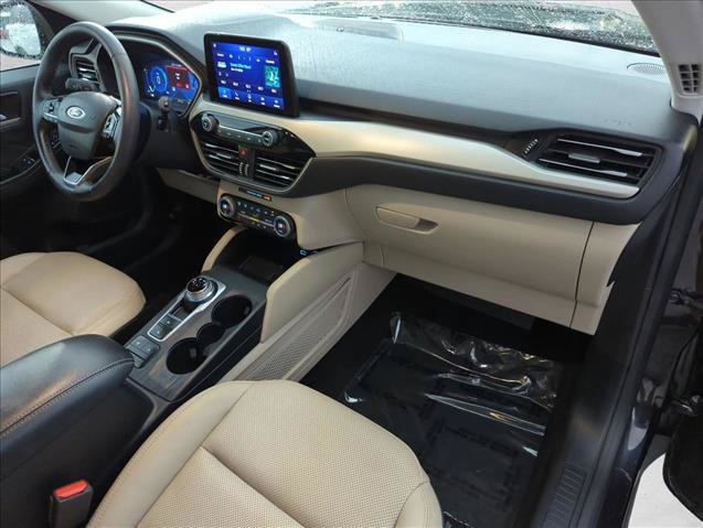 Used 2021 Ford Escape SEL w/ Technology Package FWD image 22