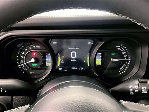 Used 2025 Jeep Wrangler Unlimited Rubicon 4xe w/ Safety Group image 29