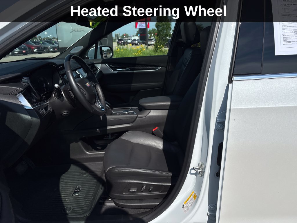 Used 2024 Cadillac XT6 Premium Luxury AWD/4WD image 12