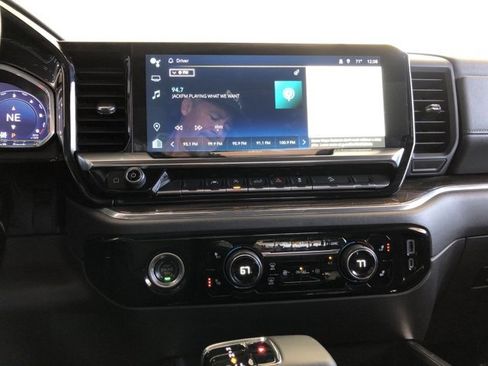 Used 2023 Chevrolet Silverado 1500 LT Trail Boss image 29