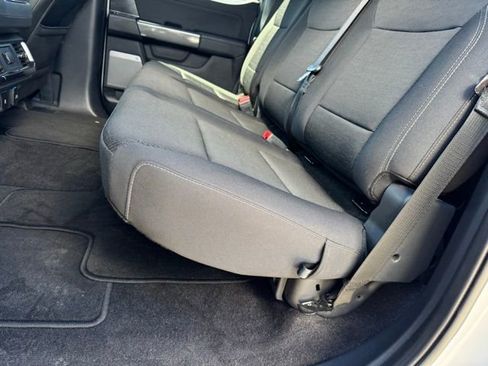 Certified 2021 Ford F150 XLT w/ Equipment Group 302A High image 11