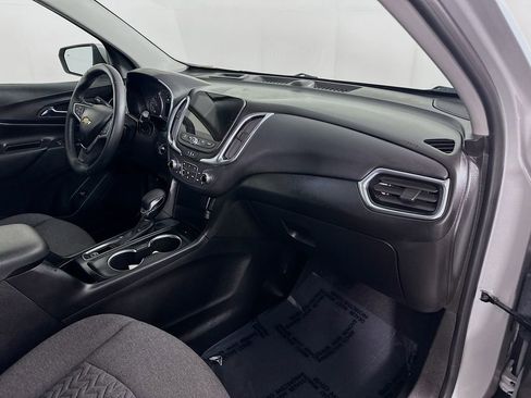 Used 2022 Chevrolet Equinox LT image 38