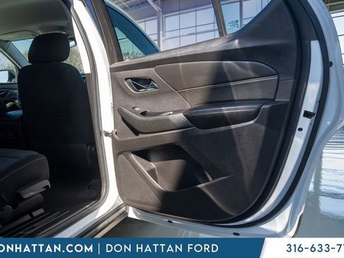 Used 2019 Chevrolet Traverse LS image 22