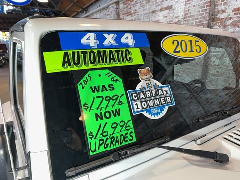 Used 2015 Jeep Wrangler Sahara w/ Connectivity Group image 7