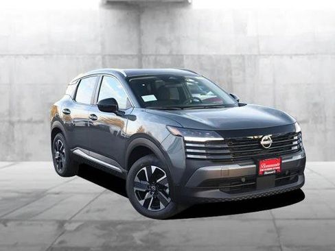 New 2026 Nissan Kicks SV w/ SV Premium Package image 2