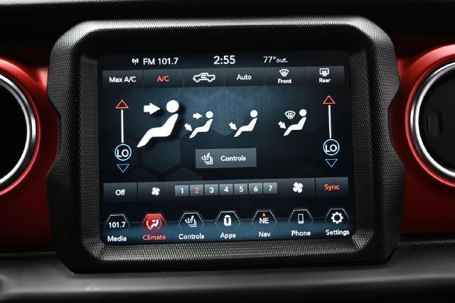 Certified 2021 Jeep Gladiator Rubicon AWD/4WD image 31