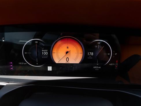 Used 2024 Rolls-Royce Spectre w/ Spectre Launch Package AWD/4WD image 16