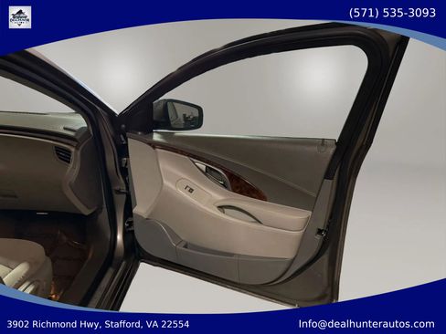 Used 2012 Buick LaCrosse FWD image 13