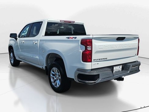 Used 2023 Chevrolet Silverado 1500 LT AWD/4WD image 5