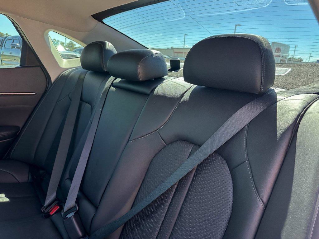 Used 2023 Hyundai Sonata Limited FWD image 20