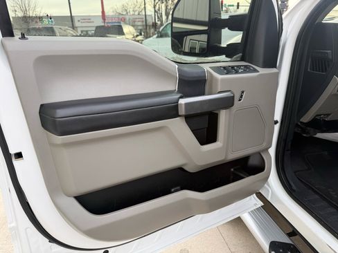 Used 2022 Ford F250 XLT image 11