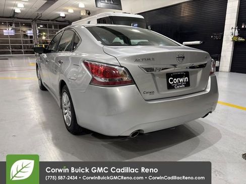 Used 2015 Nissan Altima 2.5 S image 4