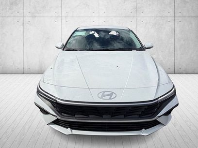 New 2026 Hyundai Elantra SE w/ Cargo Package