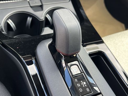 New 2026 Toyota Prius Plug-In Hybrid image 17