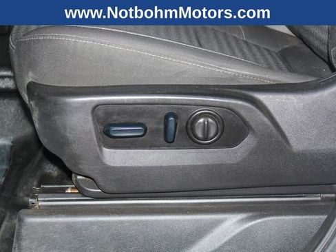 Used 2023 GMC Sierra 3500 SLE w/ SLE Convenience Package image 18