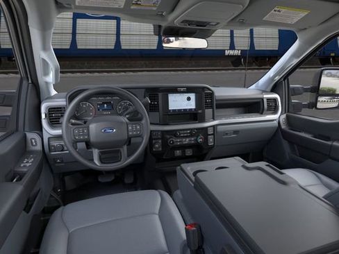 New 2026 Ford F250 XL image 9